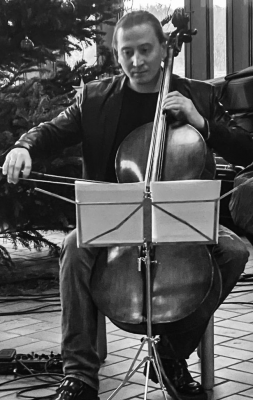 Cellolehrer Sound Storm Studio Konstantin Gutmann