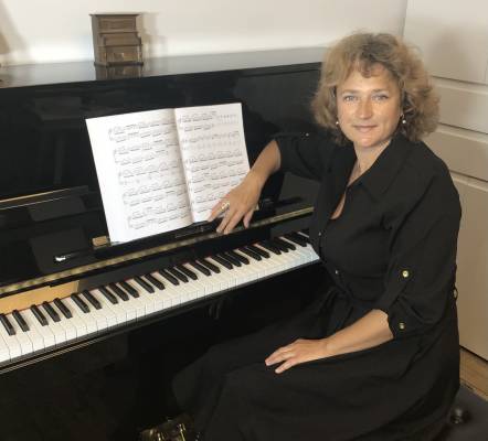 Keyboardlehrer Olga Wilhelm