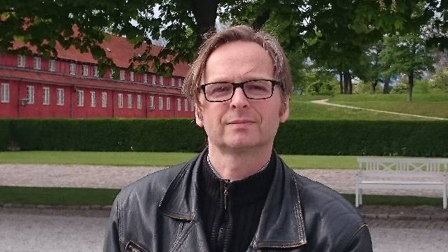 Musiklehrer Tim Schneider