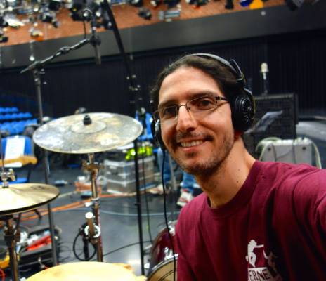 Schlagzeuglehrer Luis Javier Londoño
